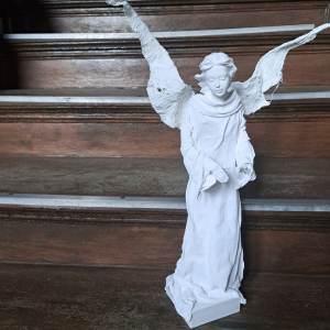 Anioł Powertex: Jak Stworzyć Niepowtarzalną Rzeźbę za Pomocą Techniki Powertex